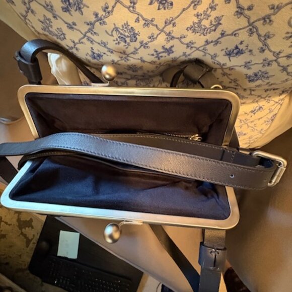 Lia Numa Italian Kiss Lock Navy Handbag - Picture 2 of 2